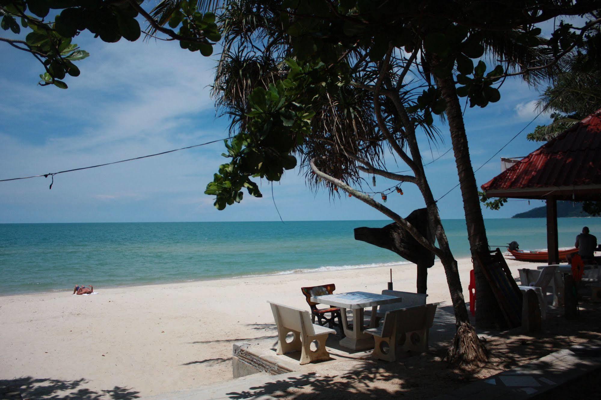 Phuphat Beach Resort Khanom Eksteriør billede